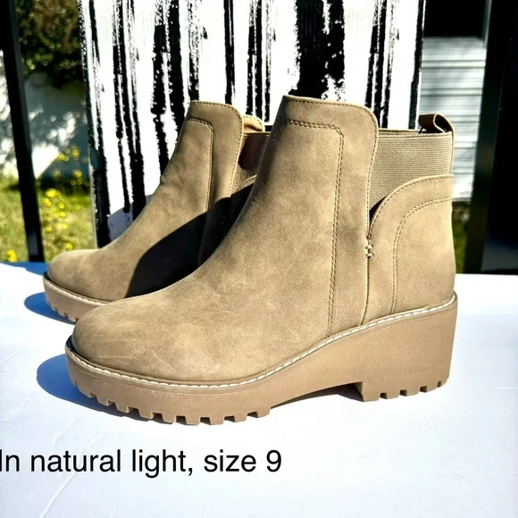 Chelsea boots Rancher by Dolce Vita size 9, *WILL NOT COME W/ BOX. - Picture 14 of 14